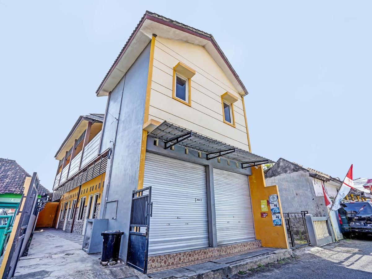 Spot On 91595 Sruni Syariah Otel Gedangan Dış mekan fotoğraf