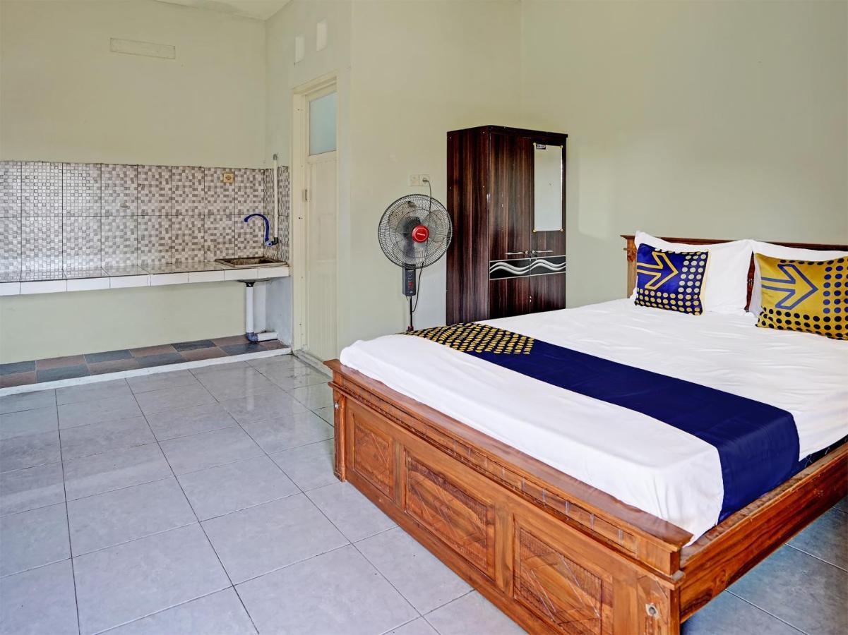 Spot On 91595 Sruni Syariah Otel Gedangan Dış mekan fotoğraf